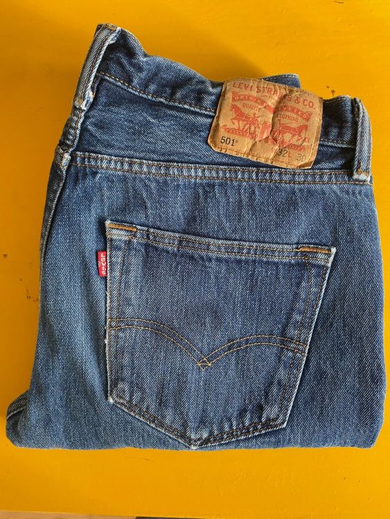 levis 32 30