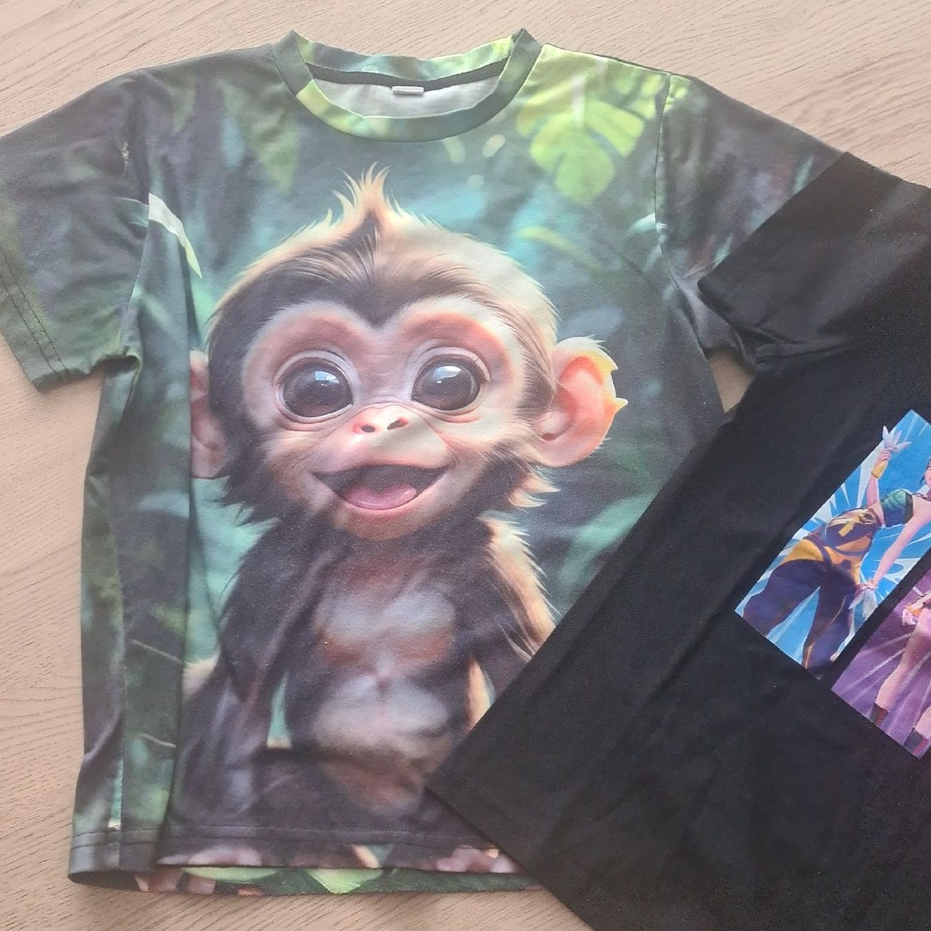 Camicette, T-shirt & Top: 2 T- Shirt Gr. 140 – Usato da Steinen venduto da turbogeiss99 2