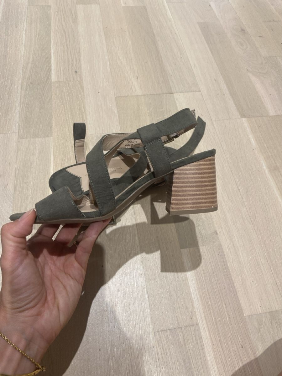 Dorothy Perkins Scarpe da donna: Sandalen Dorothy Perkins – Nuovo (secondo la descrizione) da Zürich venduto da mar_v57y 2
