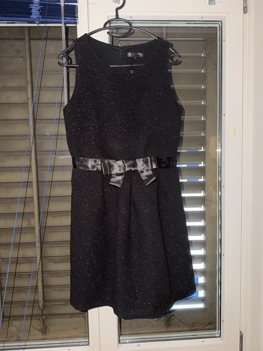 Vestiti: Kleid Grösse 42 – Usato da Ennenda venduto da Gizzy_99