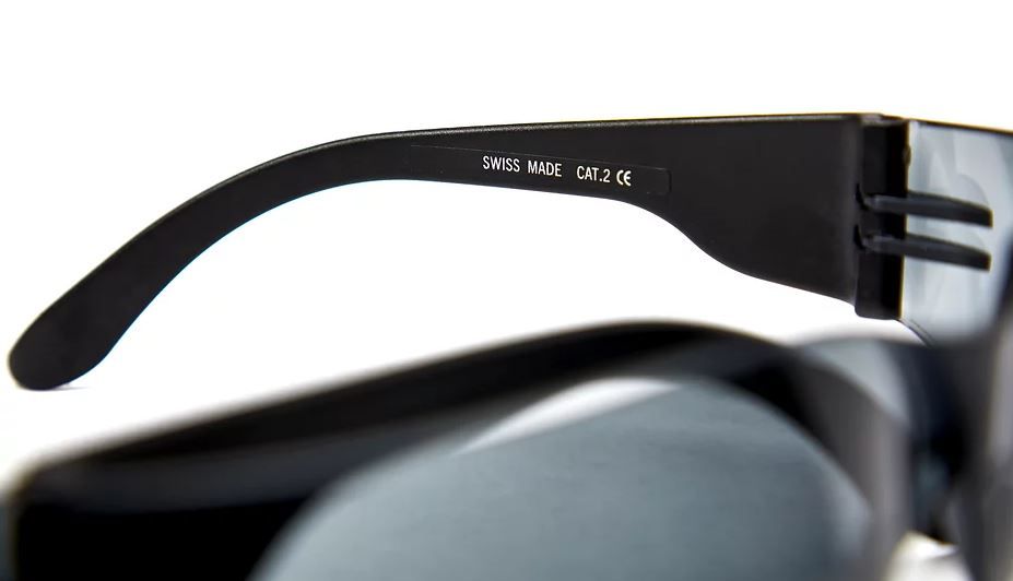Occhiali da sole: Sonnenbrille REDROCK Schwarz Big – Nuovo e nell'imballaggio originale da Escholzmatt venduto da crazyteam 2