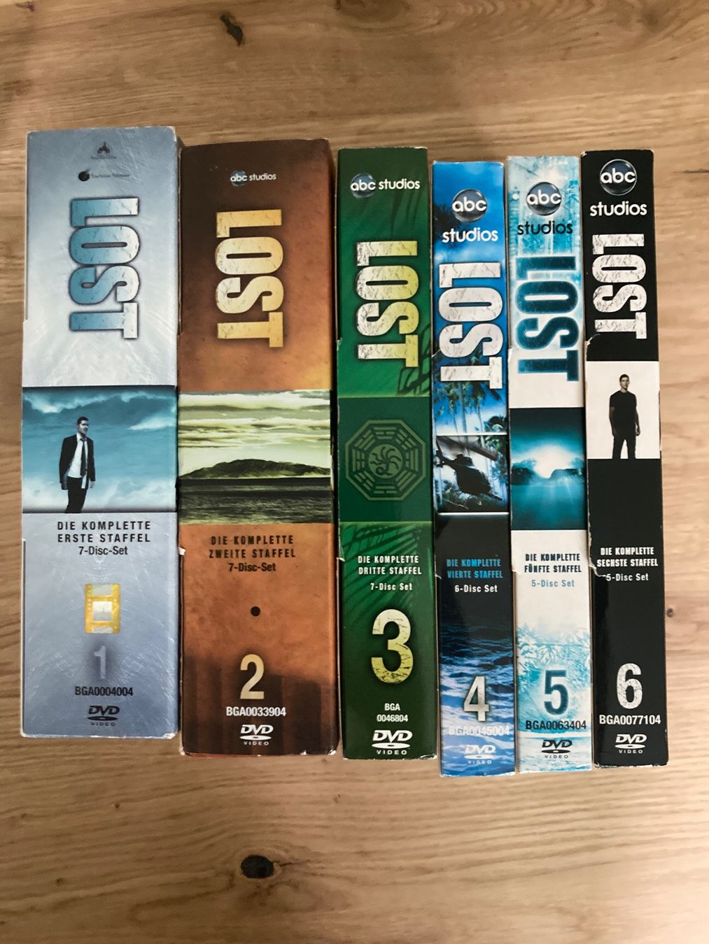 Alle DVDs: Lost komplette Staffel – Gebraucht aus Muttenz von luk_fbq5