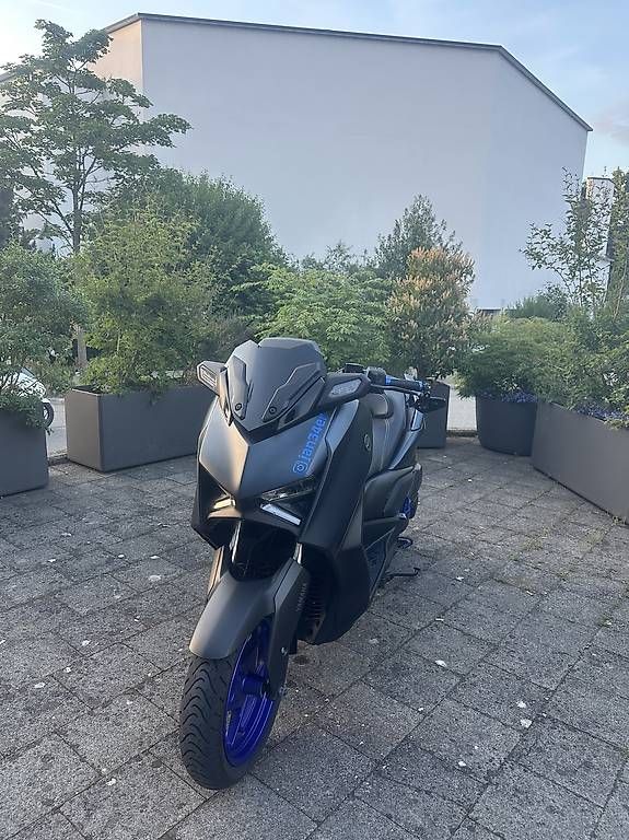 Yamaha Scooter: Yamaha Xmax 125 2024 – Usato da Hombrechtikon venduto da jan_5stz 4
