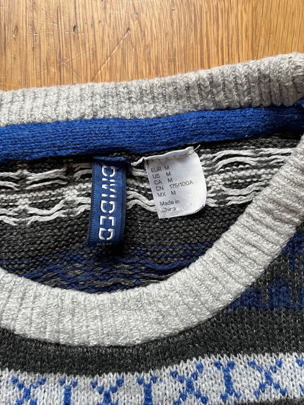 H&M Maglioni & Felpe: Strickpullover blau M – Usato da Niederscherli venduto da noa_tc6b 2