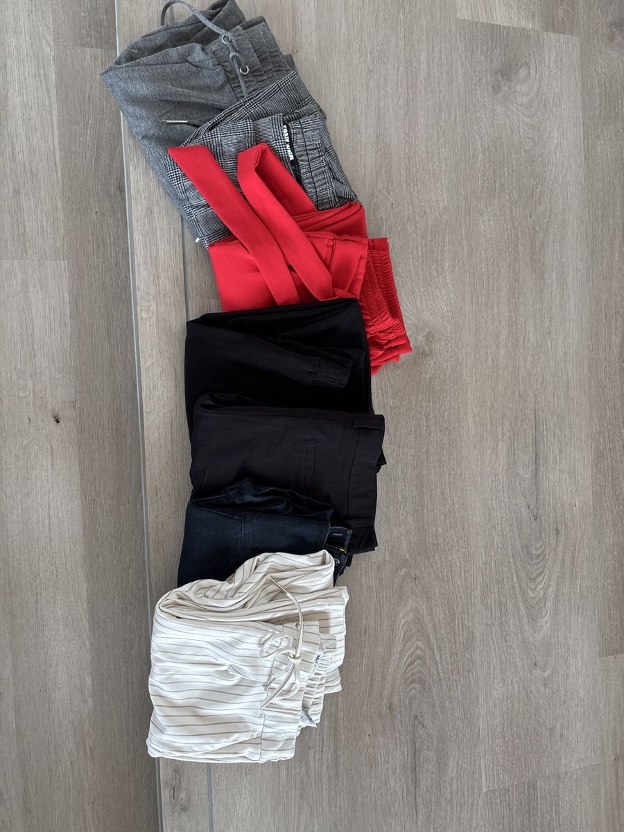 Lots de vêtements: Hosen – D'occasion à Linden par martina_iwana 1