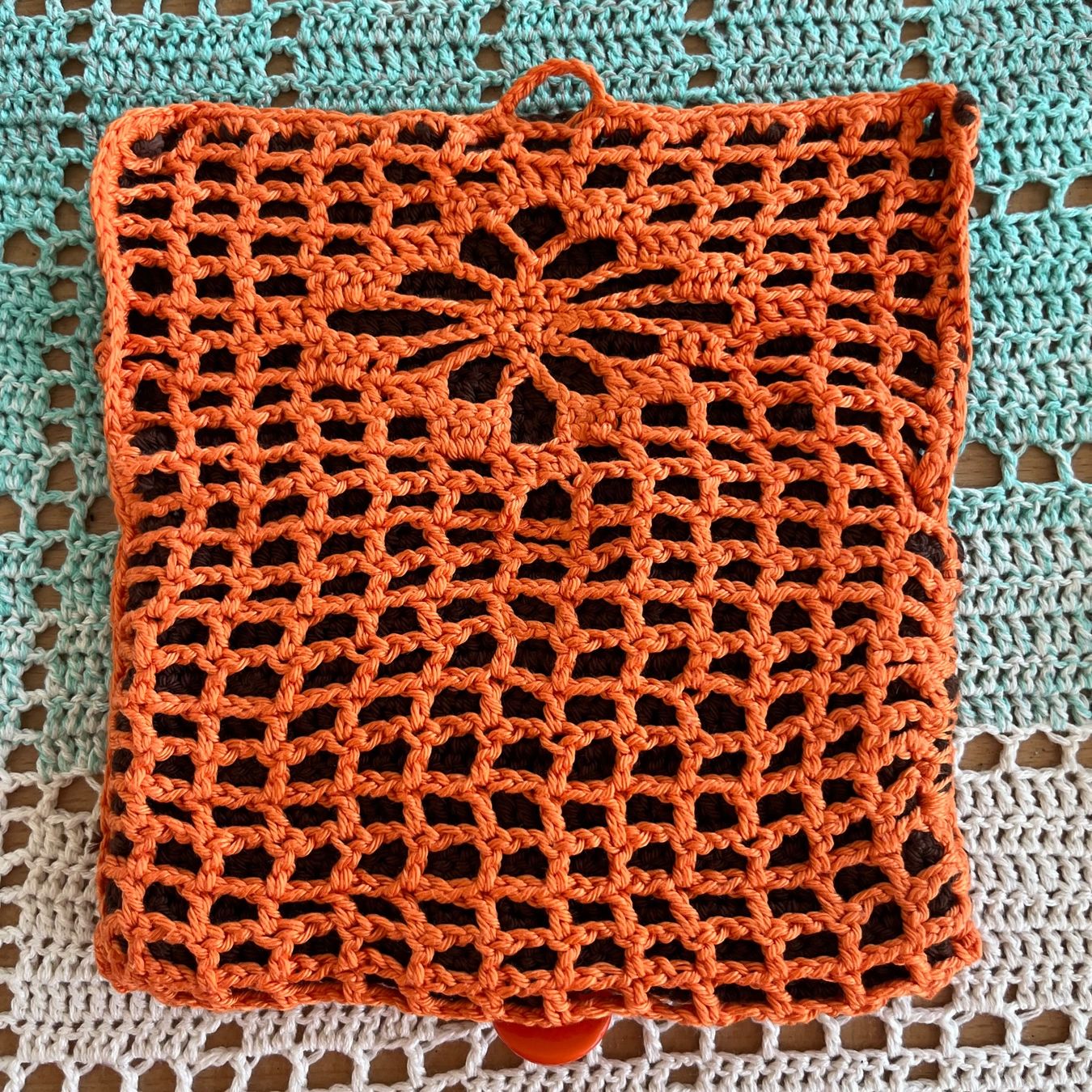 Taschen für Damen: Hübsche Häkeltasche, Braun / Orange, aufwändiges Unikat – Neu (gemäss Beschreibung) aus Baar von Schreibseele 2