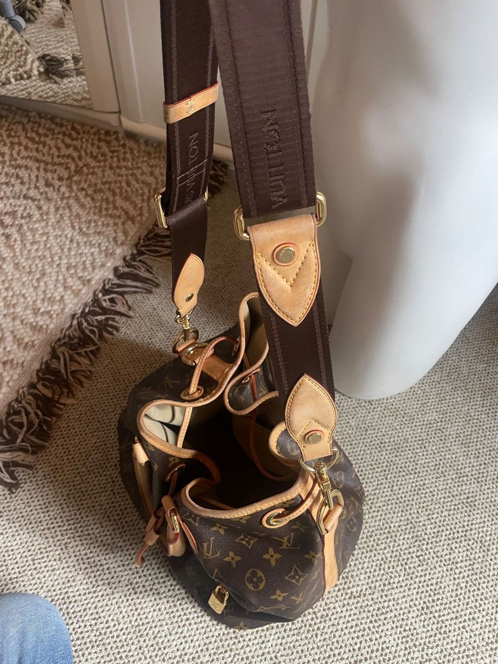 Louis Vuitton Borse da donna: Louis Vuitton Monogram Canvas Neo 2Way – Usato da Volketswil venduto da n_r_5gdf 3