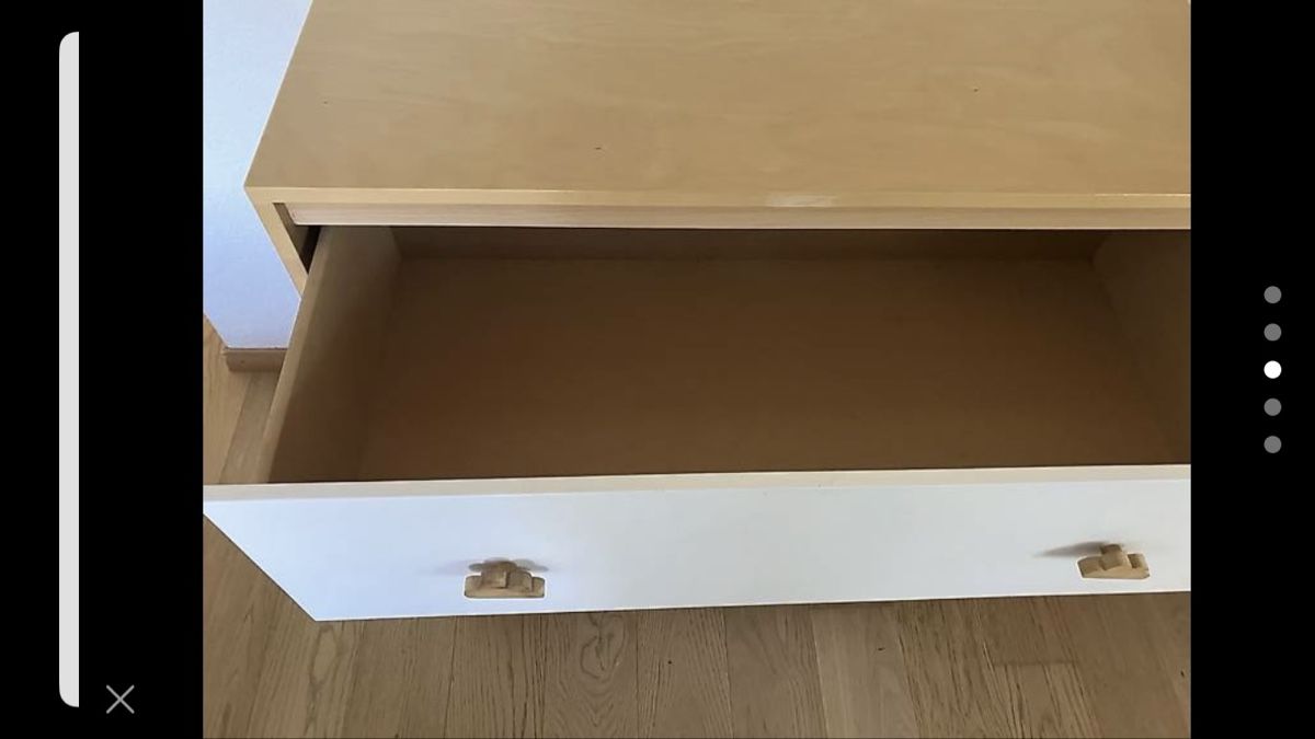 Cassettiere: Commode blanche et bois – Usato da St-Légier-Chiésaz venduto da 38y_fz72 2