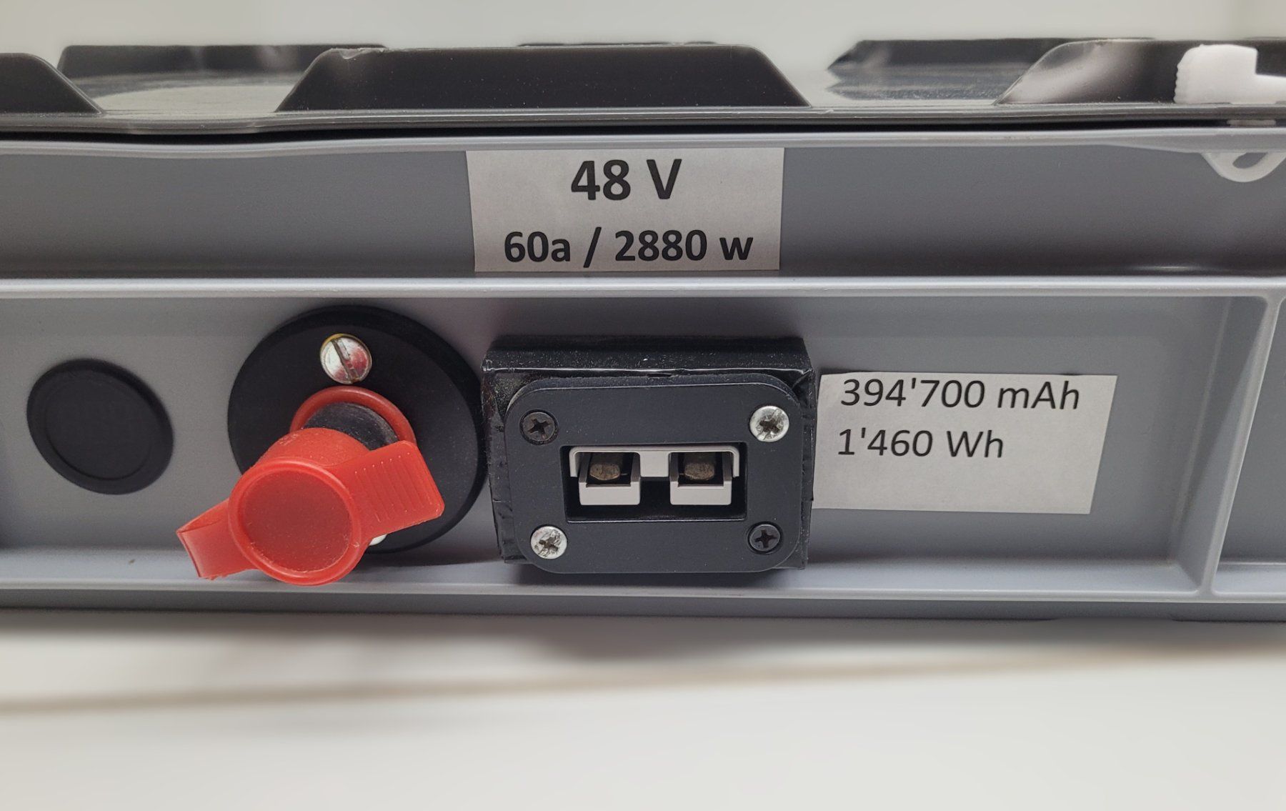 Batterie: 48V Akku in Rakokiste – Usato da Unterseen venduto da Sekundus 1