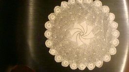 Rundes Häkeldeckchen Vintage 26 cm weiss