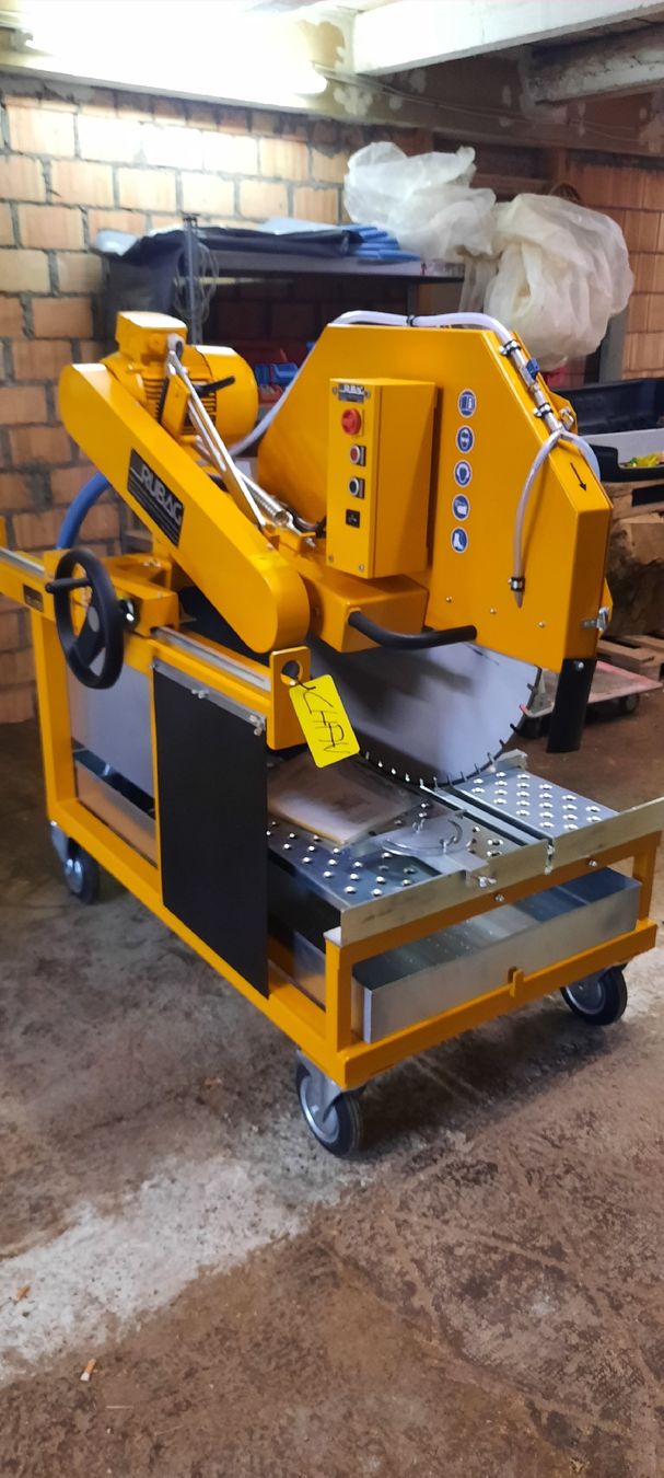 Toutes les machines: scie cedima  – D'occasion à Vicques par y_tom