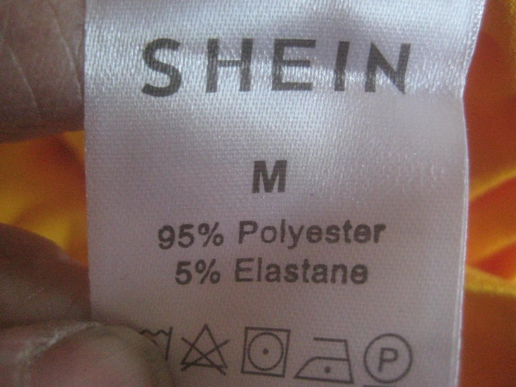 Shein Robes: DAMEM KLEID KOMPI – Neuf avec emballage d'origine à Uster par flocke1 3