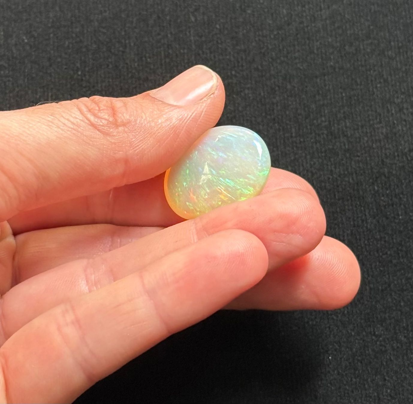 Pierres précieuses: Opale 19.75ct – Neuf avec emballage d'origine à Montreux par hev_mv5m 5