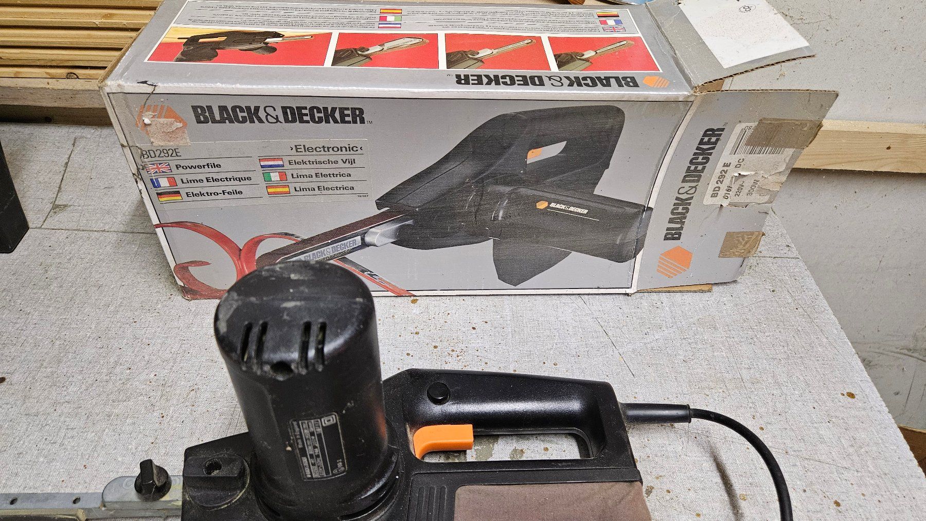 Schleifen & Polieren: Elektrofeile Black & Decker BD292E gebraucht – Gebraucht aus Suhr von Jensdetlef 4