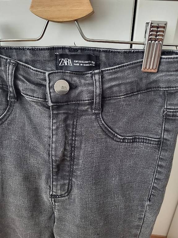 Pantaloni: Zara Jeans Gr32/ Mädchen Gr.152 – Usato da Oberaach venduto da Svea11 1