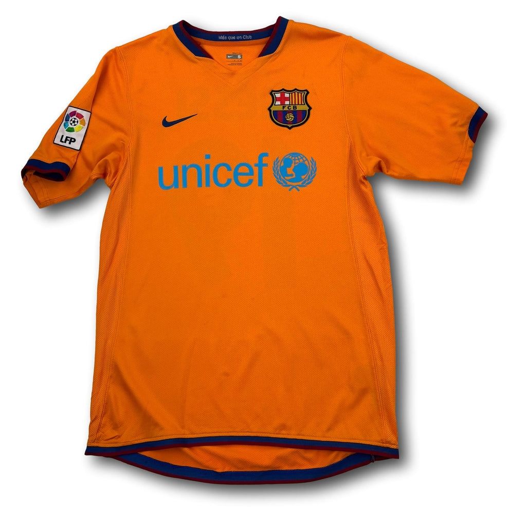 FC Barcelona Canottiere & Pantaloni: FC Barcelona - 2006-07 - Heim - S - Nike - Messi – Usato da Bolligen venduto da ToTheJerseyEquipment 1