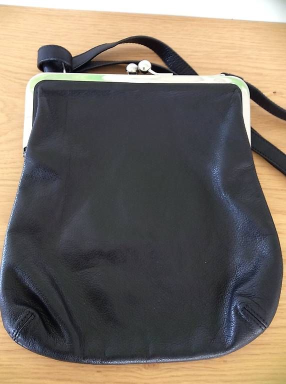 Borse da donna: Bügeltasche Volker Lang – Usato da Luzern venduto da hkuenzler01