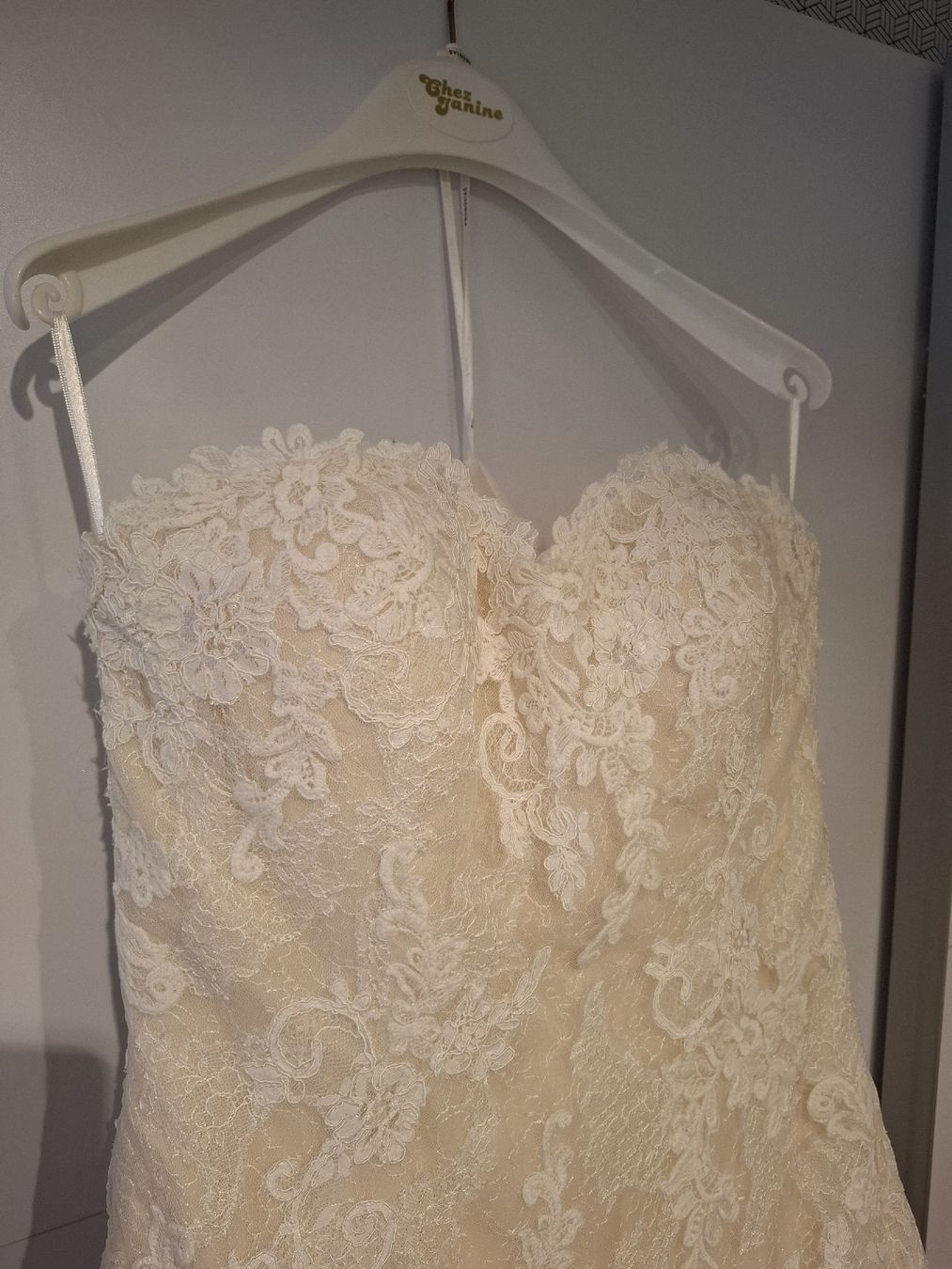 Pronovias Vestiti: Brautkleid – Usato da Obergösgen venduto da Stephanie_VvA 1