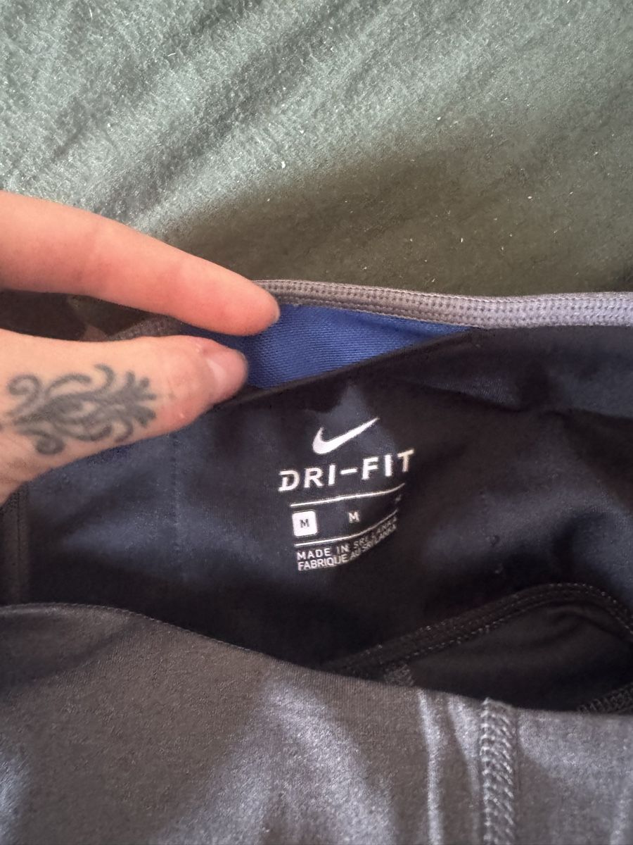 Nike Leggings: Nike Dri-Fit Leggins Grösse M – Usato da Rüti ZH venduto da Mysticphoenix.mel 4