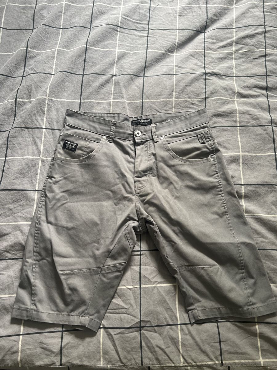 Jack & Jones Pantaloni: Jack & Jones kurze Hose – Usato da Erstfeld venduto da sve_8nsr