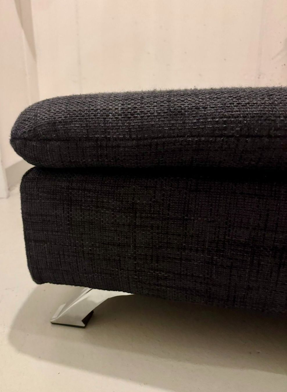 Pfister Hocker: Grosser Ottoman – Gebraucht aus Bubikon von ann_m2tx 1
