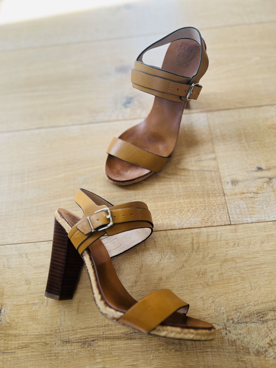 Massimo Dutti Damenschuhe: Massimo Dutti sandales – Gebraucht aus Nyon von ikel78 2
