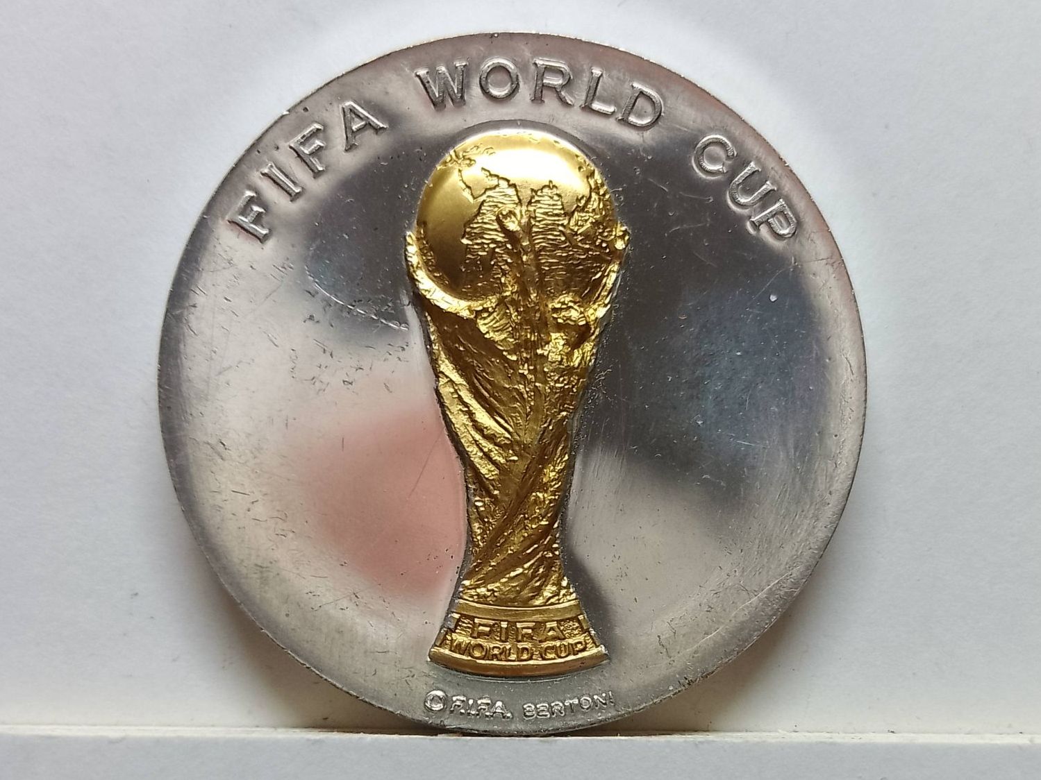 Medaillen: FIFA WORLD CUP - DRAW - MARSEILLES 4.12.97 – Gebraucht aus Sorengo von 74in