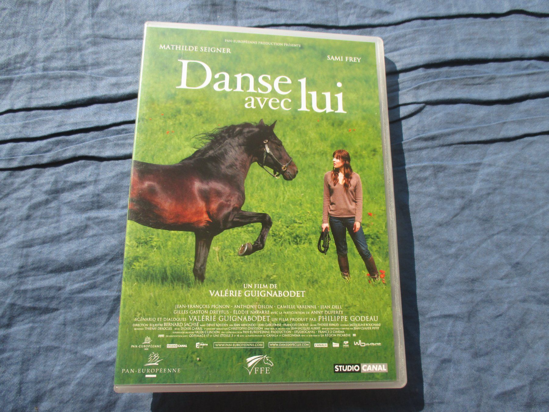 Tutti i DVDs: Danse avec lui (Mathilde Seigner) – Usato da Colombier NE venduto da Nevenma