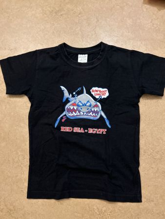 Cooles T-Shirt Hai Grösse 8 Red Sea - Egypt