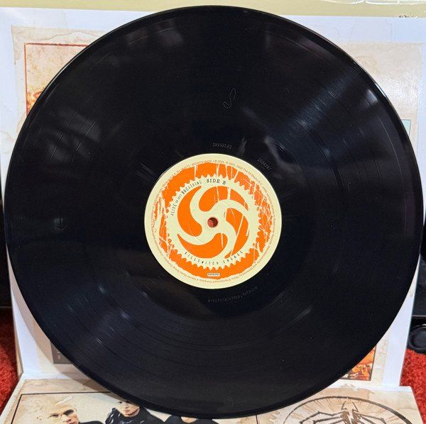 Schallplatten: Killswitch Engage – Alive Or Just Breathing – Neu und originalverpackt aus Brittnau von Zibu 5