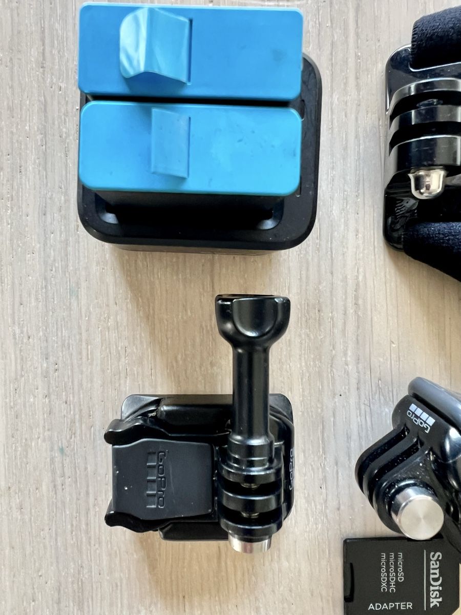 Gopro Action Cam: GoPro HERO 10 – D'occasion à Cheyres par cha_6gy8 4