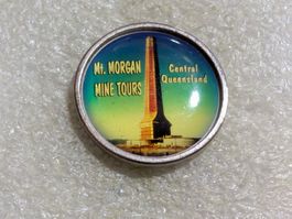 Ansteckpin 219: Mt. Morgan
