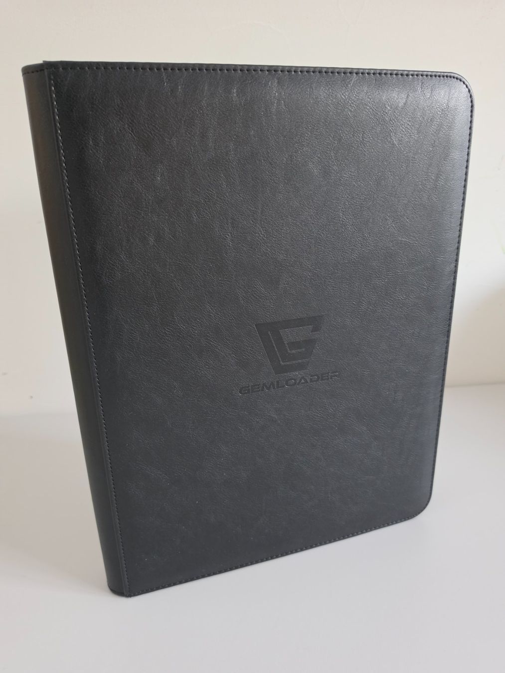 Pokémon Classeurs: Pokemon Gemloader Toploader Binder 9-Pocket Premium – D'occasion à Birr par DisDas