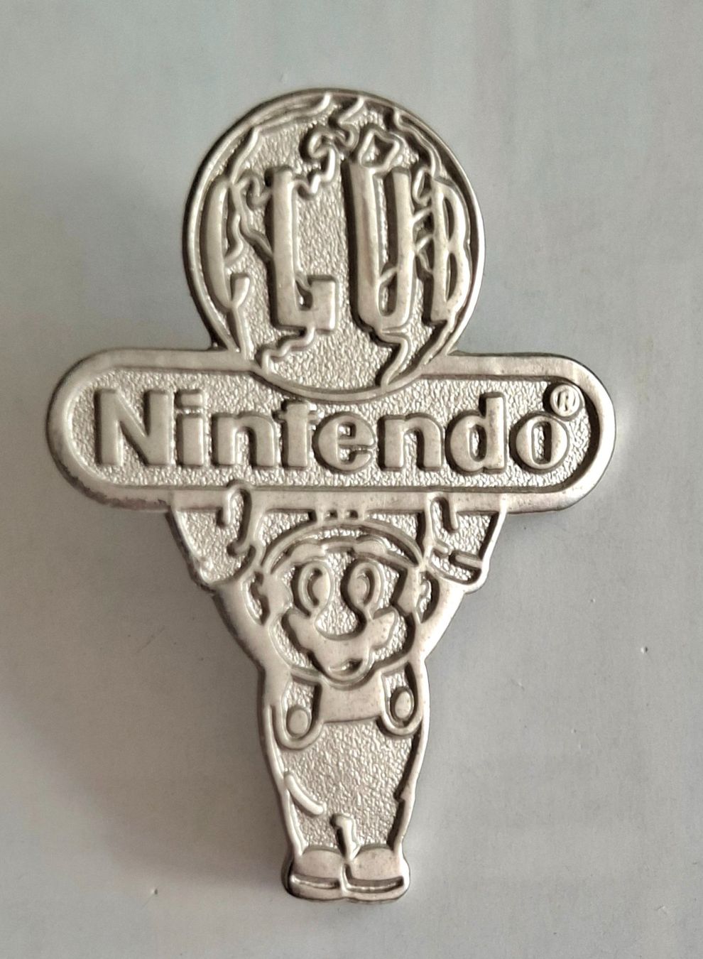 Placchette & Badge: Nintendo Club Pin / Anstecker, selten – Usato da Opfikon venduto da Diversamente
