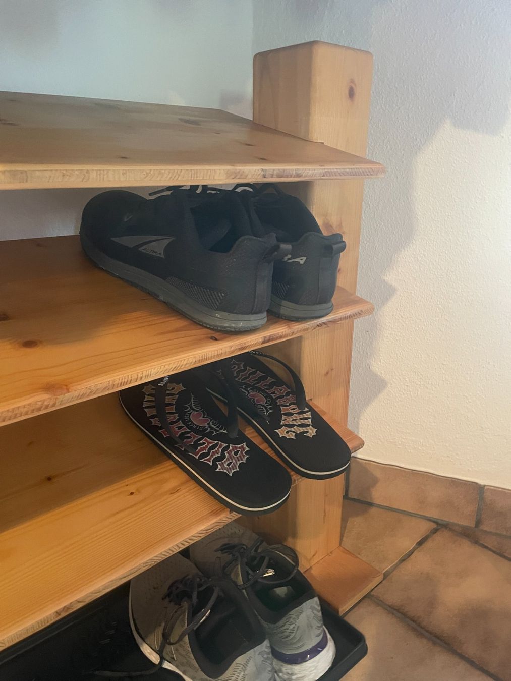 Regale: Schuhregal – Gebraucht aus Schmerikon von die_8b8m 3