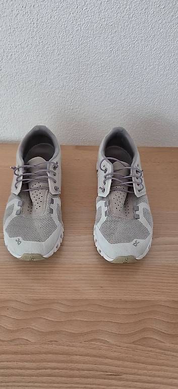 On Chaussures femmes: On Cloud 39 Damen – D'occasion à Escholzmatt par taste86