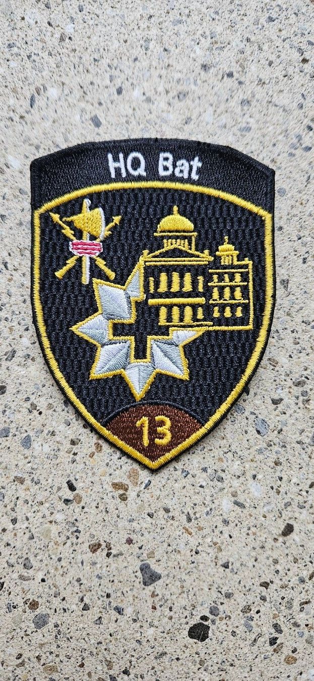 Schweizer Armee Placchette & Badge:  *** Badge HQ Bat ohne Klett ***  – Nuovo e nell'imballaggio originale da Riedholz venduto da fr_sIruP