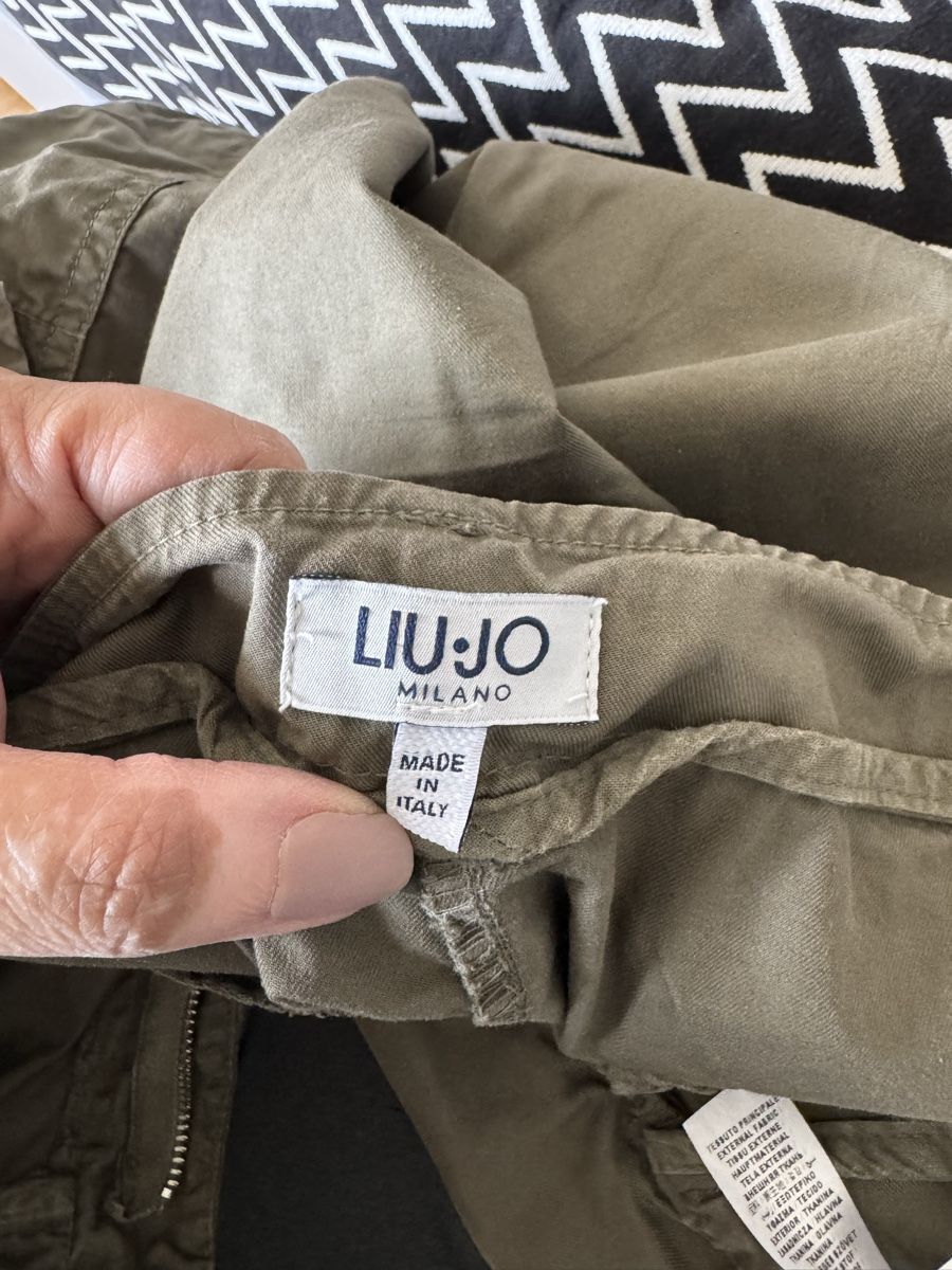 Pantaloni: Liu  Jo cargo pants – Usato da Münchenstein venduto da ArleneLM 3