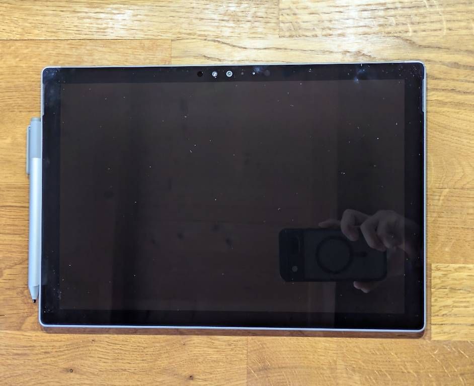 Microsoft Portables: Microsoft Surface Pro 4 mit Tastatur und Surface Pen – D'occasion à Rheinau par Ttr3 1