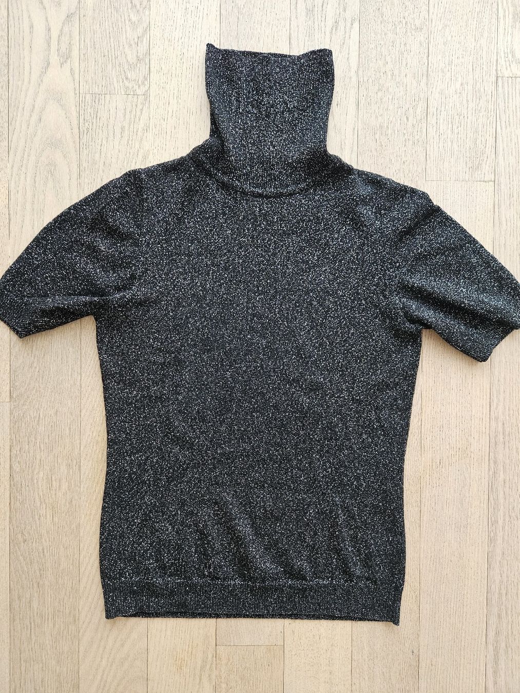 Maglioni & Felpe: Andiata Damen Rollkragenpullover Glitzer S schwarz – Nuovo (secondo la descrizione) da Regensdorf venduto da bus_dn2t 2