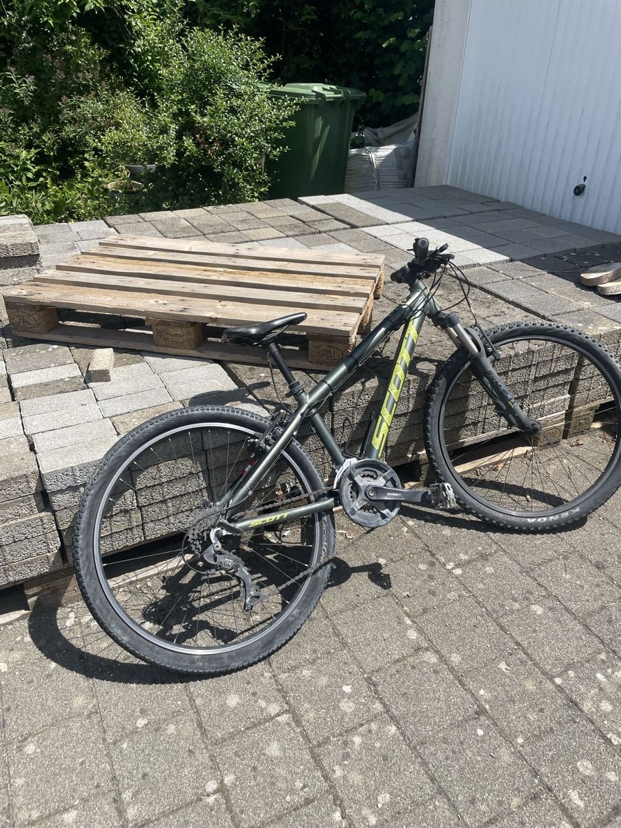 Scott Biciclette: Scott scale – Difettoso da Sarmenstorf venduto da sil_27w2 1
