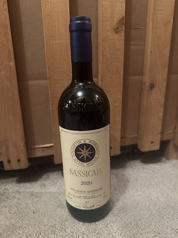 Vino: Sassicaia 2020 – Nuovo e nell'imballaggio originale da Oetwil an der Limmat venduto da Andrea.75