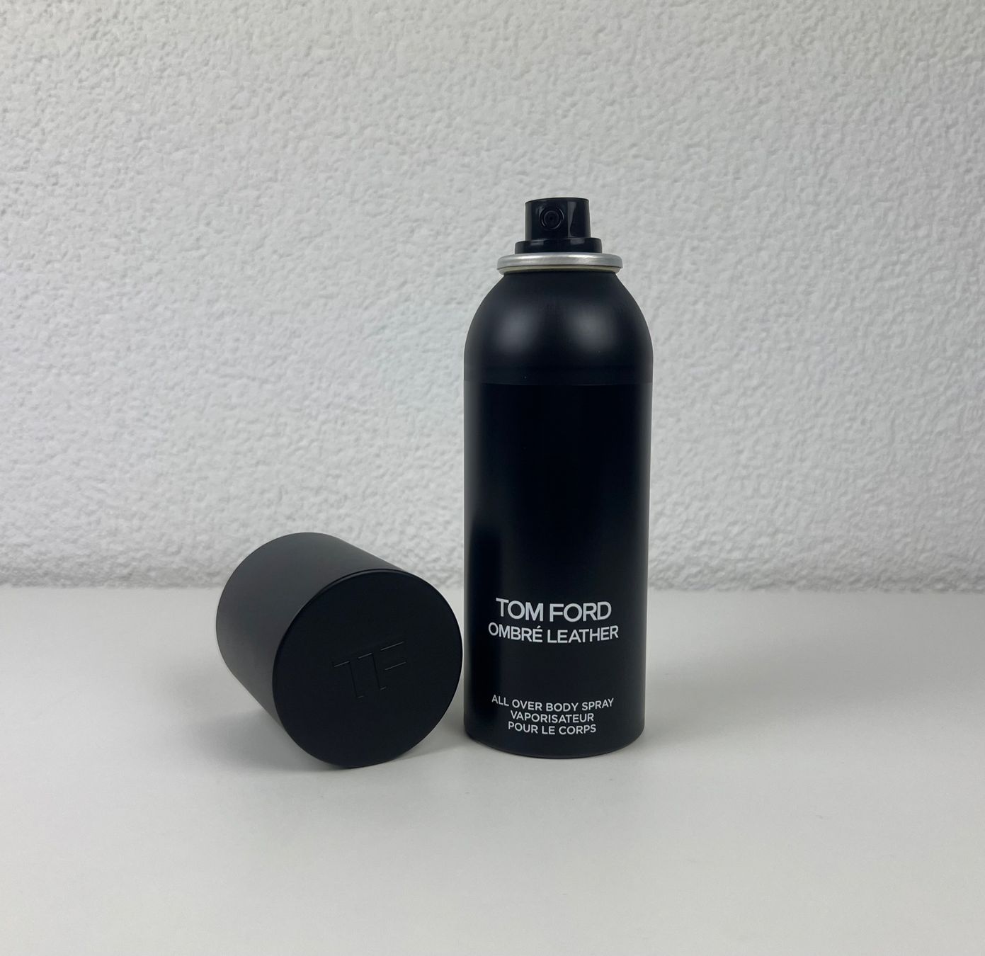 Tom Ford Profumi & Eau de Toilette: Tom Ford Ombré Leather Körperspray 150ml – Usato da Stein am Rhein venduto da Moons_of_Saturn 2