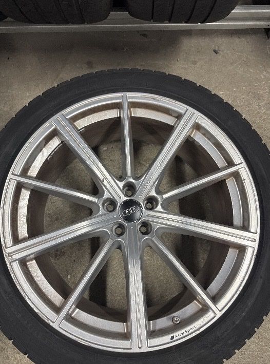 Pneumatici & Ruote complete: Audi Rsq8 Winterkompletträder – Usato da Oftringen venduto da lar_569b 4