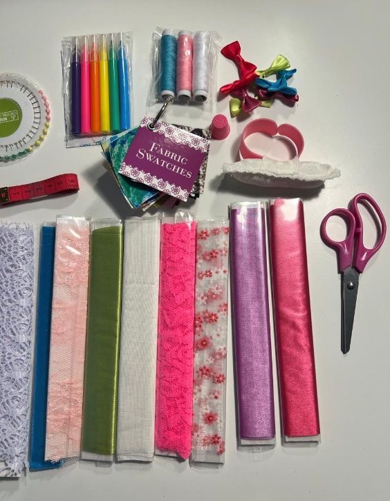 Kit bricolage: Mini mannequin sewing kit! – Nuovo e nell'imballaggio originale da Zürich venduto da yan_h6r5 2