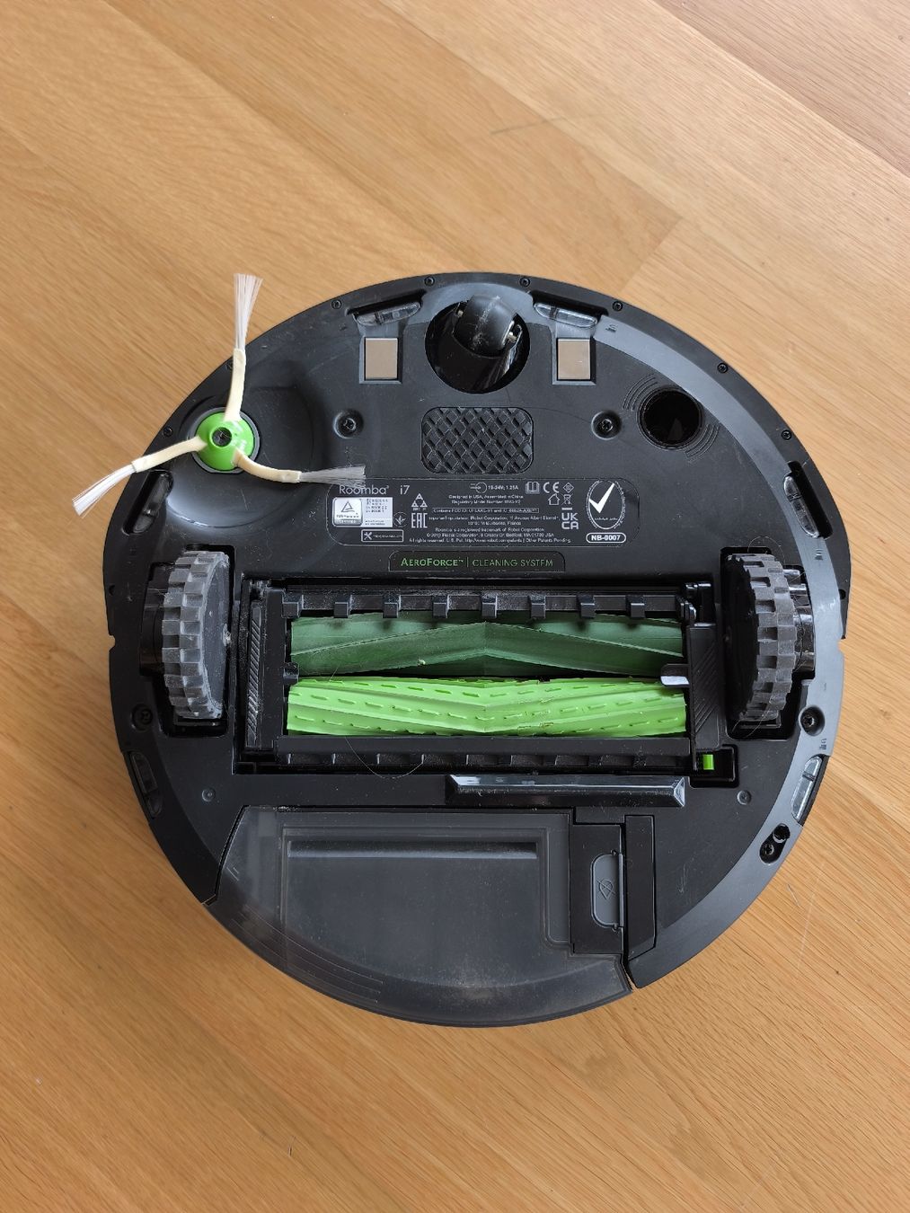Irobot Aspirapolveri & Accessori: Saugroboter iRobot Roomba i7 – Difettoso da Birmensdorf ZH venduto da Hagenbuchertrade 2