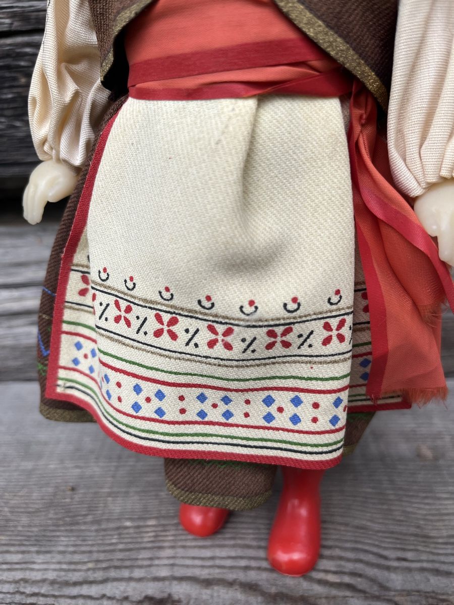 Bambole: Poupée russe – Usato da Euseigne venduto da so.ART 2