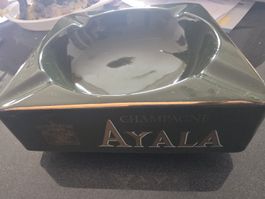Aschenbecher Champagne Ayala grün Keramik guter Zustand
