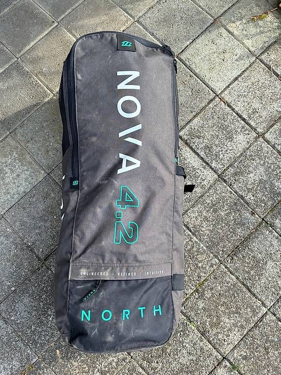 Surf: North Wing 4.2 – Usato da Sachseln venduto da vanfelder