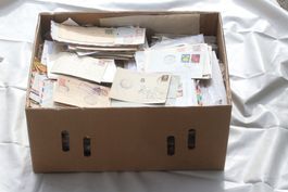 Grossartiges Lot Briefe International - Box 6